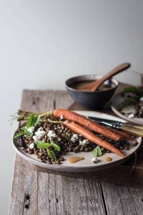 karotte,linsensalat,landhausküche,gelbe rübe,gelbe rüben,karotten,mohrrübe,mohrrüben,möhrchen,möhre,möhren,wurzelgemüse,linsensalate ** carrot,lentil salad,landhausküche,carrots,lentil salads 539-o1u