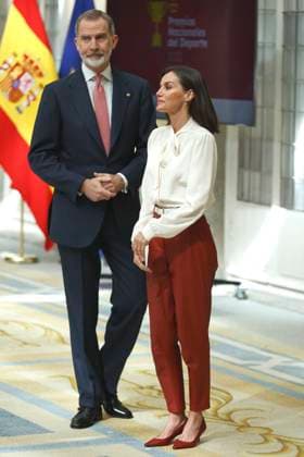 Royals At National Sports Awards - Madrid King Felipe and Queen Letizia during the presentation of the National Sports Awards 2022 at the Royal Palace El Pardo, on April 4, 2024, in Madrid (Spain). The National Sports Awards 2022 are convened annually by the Consejo Superior de Deporte (CSD), in order to expressly recognize individuals and entities that, either by their direct activity or personal initiative, or as participants in the development of sports policy, have contributed in an outstanding way to promote or disseminate the physical-sports activity. Photo by Antonio Gutierrez Europa Press ABACAPRESS.COM Madrid Spain  Copyright: xEuropaxPress ABACAx