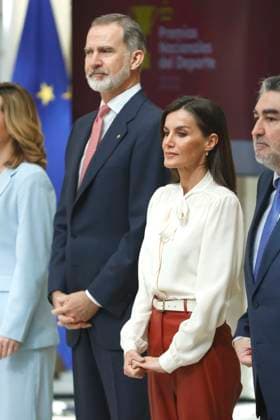 Royals At National Sports Awards - Madrid King Felipe and Queen Letizia during the presentation of the National Sports Awards 2022 at the Royal Palace El Pardo, on April 4, 2024, in Madrid (Spain). The National Sports Awards 2022 are convened annually by the Consejo Superior de Deporte (CSD), in order to expressly recognize individuals and entities that, either by their direct activity or personal initiative, or as participants in the development of sports policy, have contributed in an outstanding way to promote or disseminate the physical-sports activity. Photo by Antonio Gutierrez Europa Press ABACAPRESS.COM Madrid Spain  Copyright: xEuropaxPress ABACAx
