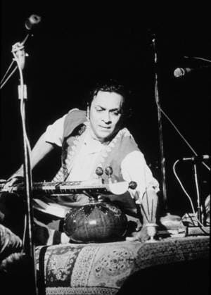 Ravi Shankar Ravi Shankar performing live at Woodstock, 1969., Credit:Joseph Sia Retna Pictures Avalon 0543918906