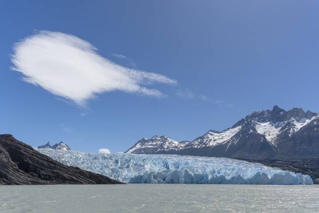 Creative Highlights World Glacier, Lago Grey, Torres del Paine National Park, Parque Nacional Torres del Paine, Cordillera del Paine, Towers of the Blue Sky, Región de Magallanes y de la Antártica Chilena, Última Esperanza Province, UNESCO Biosphere Reserve, Patagonia, End of the W Glacier, Lago Grey, Torres del Paine National Park, Parque Nacional Torres del Paine, Cordillera del Paine, Towers of the Blue Sky, Región de Magallanes y de la Antártica Chilena, Última Esperanza Province, UNESCO Biosphere Reserve, Patagonia, End of the World, Chile, South America *** Glacier, Lago Grey, Torres Del Paine National Park, Parque Nacional Torres Del Paine, Cordillera Del Paine, Towers of The Blue Sky, Región de Magallanes y de La Antártica Chilena, última Esperanza P Copyright: imageBROKER/ErichxSchmidt ibxeri10405926.jpg