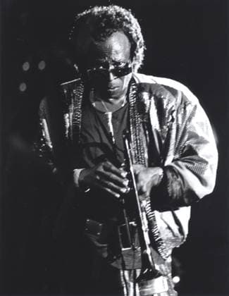 MILES DAVIS MILES DAVIS DIED 28 SEPTEMBER 1991 PHOTO BY -UHS MILES DAVIS LIVE IN CONCERT, BOSTON, MA. 1989., Credit:Herb Snitzer Avalon  Copyright: xHerbxSnitzerx xAvalonx 0544705426