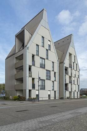 Creative Highlights World Modern architecture in the harbour, Houses, Dunkirk, France, Europe *** Modern Architecture in The harbor, Houses, Dunkirk, France, Europe Copyright: imageBROKER/SiegfriedxKuttig iblshg10432574.jpg RECORD DATE NOT STATED