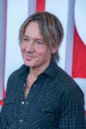 April 7, 2024, Austin, Tx, United States: Country singer KEITH URBAN walks the red carpet and poses for photographs prior to the CMT Music Awards show at Austin s Moody Center on April 6, 2024. Austin United States - ZUMAd150 20240407_znp_d150_013 Copyright: xBobxDaemmrichx