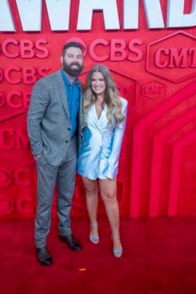 April 7, 2024, Austin, Tx, United States: Country singer JORDAN DAVIS and wife KRISTEN O CONNOR walks the red carpet and poses for photographs prior to the CMT Music Awards show at Austin s Moody Center on April 6, 2024. Austin United States - ZUMAd150 20240407_znp_d150_035 Copyright: xBobxDaemmrichx