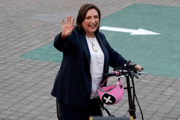 Candidates Hold First Presidential Debate Ahead Mexico s Elections April 7, 2024, Mexico City, Mexico: Mexico s Presidential candidate, Xochitl Galvez, by Fuerza y Corazon por Mexico coalition attends the first presidential debate ahead elections in Mexico. at the National Electoral Institute . on April 7, 2024 in Mexico City, Mexico (Photo by Luis Barron Eyepix Group) Copyright: xLuisxBarronx xEyepixxGroupx LB_07042024_116807