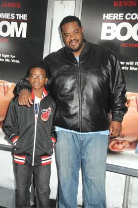 World Premiere of Here Comes The Boom Grizz Chapman and son Christian attend the World Premiere of Here Comes The Boom on October 9, 2012 at AMC Lincoln Square in New York City., Credit:Robin Platzer Twin Images Avalon United States of America  Copyright: xRobinxPlatzer TwinxImagesx xAvalonx 0544839652