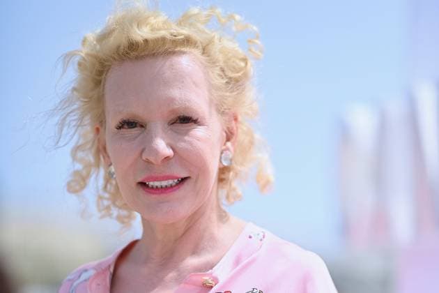 CannesSeries Photocalls Day 4 Sunnyi Melles attends the The Zweiflersphotocall during the 7th Canneseries International Festival on April 08, 2024 in Cannes, France. Photo by Franck Castel ABACAPRESS.COM  Copyright: xCastelxFranck ABACAx