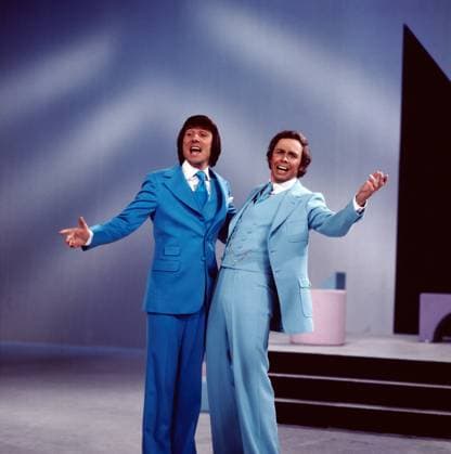 8 x 1 IN NOTEN 8 x 1 in Noten, ZDF Fernsehshow, Deutschland, 1975, in der Show: Udo Jürgens und Peter Kraus, Deutschland Copyright: ArthurxGrimm AGR_82030049 EDITORIAL USE ONLY