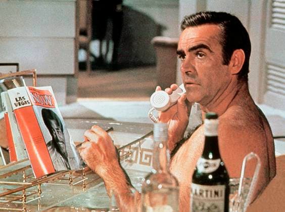 Archivbilder der Woche SPORT KW15 Diamonds Are Forever (1971) Diamonds Are Forever (1971) Sean Connery as James Bond 007 EDITORIAL USE ONLY Copyright: xx