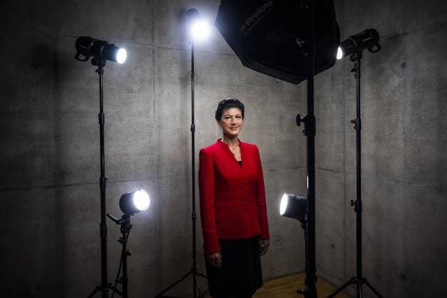 Sahra Wagenknecht ist Abgeordnete des Deutschen Bundestages und GrâˆöÂºnderin der Partei BSW, hier aufgenommen vor ihrem BâˆöÂºro im Deutschen Bundestag in Berlin, 10.04.2024. Berlin Deutschland *** Sahra Wagenknecht is a member of the German Bundestag and founder of the BSW party, pictured here in front of her office in the German Bundestag in Berlin, 10 04 2024 Berlin Germany Copyright: xDominikxButzmannxphotothek.dex