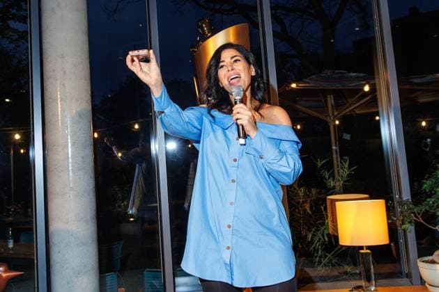 Die DEUTSCHE FILMAKADEMIE lädt zum Nominiertenabend des DEUTSCHEN FILMPREISES 2024 Samira El Ouassil beim Lola Nominiertenabend des Deutschen Filmpreises 2024 in der Bar Brass am 13.04.2024 in Berlin. Copyright: xEventpressxKochanx