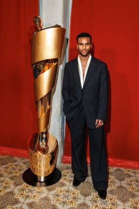 Die DEUTSCHE FILMAKADEMIE lädt zum Nominiertenabend des DEUTSCHEN FILMPREISES 2024 Tijan Njie beim Lola Nominiertenabend des Deutschen Filmpreises 2024 in der Bar Brass am 13.04.2024 in Berlin. *** The DEUTSCHE FILMAKADEMIE invites you to the nominees evening of the GERMAN FILM AWARD 2024 Tijan Njie at the Lola nominees evening of the German Film Award 2024 at Bar Brass on April 13, 2024 in Berlin Copyright: xEventpressxKochanx