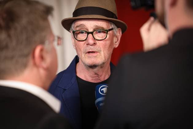 Die DEUTSCHE FILMAKADEMIE lädt zum Nominiertenabend des DEUTSCHEN FILMPREISES 2024 Hans-Uwe Bauer Die DEUTSCHE FILMAKADEMIE lädt zum Nominiertenabend des DEUTSCHEN FILMPREISES 2024 in die BAR BRASS in Berlin Copyright: xEventpressxFuhrx