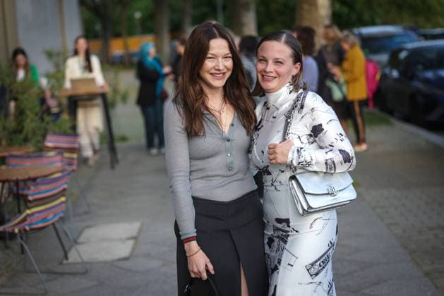 Die DEUTSCHE FILMAKADEMIE lädt zum Nominiertenabend des DEUTSCHEN FILMPREISES 2024 Jasna Fritzi Bauer und Hannah Herzsprung Die DEUTSCHE FILMAKADEMIE lädt zum Nominiertenabend des DEUTSCHEN FILMPREISES 2024 in die BAR BRASS in Berlin Copyright: xEventpressxFuhrx