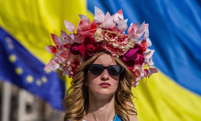 News Themen der Woche KW15 News Bilder des Tages April 14, 2024: Ukrainians in Germany hold a silent performance at a demonstration to highlight the crimes committed by Russia in Ukraine. Under the motto Victory for Peace , Ukrainians and their supporters in Munich, Germany demonstrated to thank Germany for its support of the Ukrainian state and the refugees while demanding more ammunition from the western alliance to stop the war in Ukraine, defend Europe s territorial integrity, and ultimately save lives. - ZUMAb160 20240414_abp_b160_020 Copyright: xSachellexBabbarx