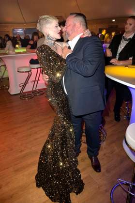 Melanie Müller mit Freund Andreas Kunz bei der Verleihung des 24. Radio Regenbogen Award 2024 in der Europa-Park Arena. Rust, 19.04.2024