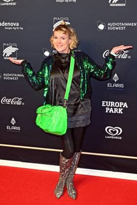 RADIO REGENBOGEN AWARD 2024. Mirja Boes anläßlich der Verleihung des Medienpreises aus Baden-Württemberg Radio Regenbogen Award am 19.04.2024 im Europapark Rust. 20240419MWI127146