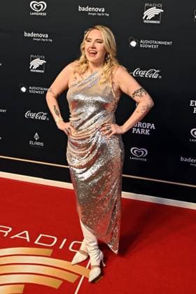 RADIO REGENBOGEN AWARD 2024. ASDIS ( Ãsdis Maria ViÃ°arsdottir ) anläßlich der Verleihung des Medienpreises aus Baden-Württemberg Radio Regenbogen Award am 19.04.2024 im Europapark Rust. 20240419MWI127597