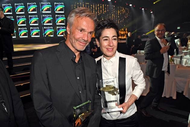 RADIO REGENBOGEN AWARD 2024. Hannes Jaenicke und Dunja Hayali anläßlich der Verleihung des Medienpreises aus Baden-Württemberg Radio Regenbogen Award am 19.04.2024 im Europapark Rust. 20240419MWI127990