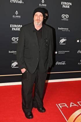 RADIO REGENBOGEN AWARD 2024. Torsten Sträter anläßlich der Verleihung des Medienpreises aus Baden-Württemberg Radio Regenbogen Award am 19.04.2024 im Europapark Rust. 20240419MWI127924