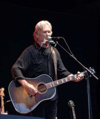 Country music legend KRIS KRISTOFFERSON treats the crowd to some of his many hits and a few stories at THE NTELOS PAVILLION in PORTSMOUTH,VIRGINIA on 29 JULY 2012. Country music legend KRIS KRISTOFFERSON treats the crowd to some of his many hits and a few stories at THE NTELOS PAVILLION in PORTSMOUTH,VIRGINIA on 29 JULY 2012....photo,  Copyright: xJEFFxMOOREx xAvalonx 0546384567