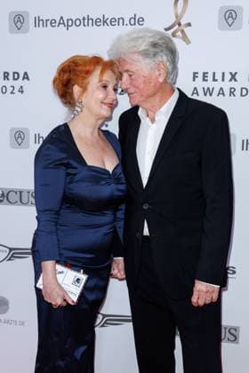 Gala - Felix Burda Award Verena Wengler und Jürgen Prochnow bei der Felix Burda Award Gala im Hotel Adlon Kempinskil am 21.04.2024 in Berlin. Copyright: xEventpressxKochanx