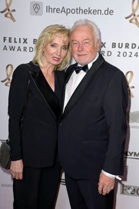 Wolfgang Kubicki mit Ehefrau Annette Marberth-Kubicki bei der 19. Verleihung des Felix Burda Award 2024 im Hotel Adlon Kempinski. Berlin, 21.04.2024
