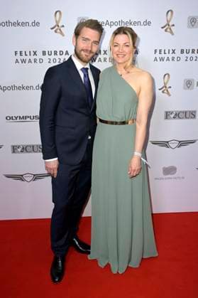 Nina Bott mit Partner Benjamin Baarz bei der 19. Verleihung des Felix Burda Award 2024 im Hotel Adlon Kempinski. Berlin, 21.04.2024