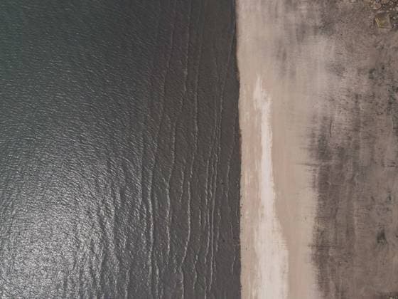 Creative Highlights World April 9, 2024, La Union, La Union, El Salvador: (EDITORS NOTE: Image taken with drone) View of the Ocean at the Gulf of Fonseca in El Salvador. Earth Day takes place annually on April 22, it was first celebrated in 1970 to demonstrate support for environmental protection. La Union El Salvador - ZUMAs197 20240409_aaa_s197_591 Copyright: xCamiloxFreedmanx