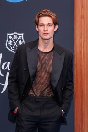 Amazon Prime Premiere - Maxton Hall - Die Welt zwischen uns Damian Hardung bei der Amazon Prime Premiere von Maxton Hall - Die Welt zwischen uns im Zoo Palast am 23.04.2024 in Berlin. Copyright: xEventpressxKochanx