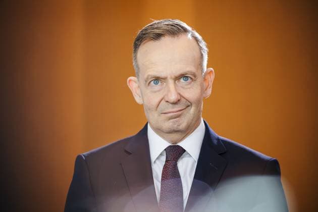 Volker Wissing (FDP), Bundesminister fuer Verkehr und Digitales, aufgenommen im Rahmen einer Sitzung des Bundeskabinett. Berlin, 24.04.2024. Berlin Deutschland *** Volker Wissing FDP , Federal Minister for Transport and Digital Affairs, recorded during a meeting of the Federal Cabinet Berlin, 24 04 2024 Berlin Germany Copyright: xThomasxTrutschelxphotothek.dex