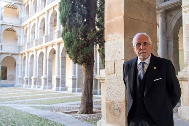 Luis Mateo Diez bei der Verleihung des Premio Miguel de Cervantes für Literatur an Luis Mateo Diez in der Universidad de Alcala. Alcala de Henares, 23.04.2024