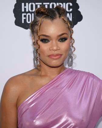 April 24, 2024, Los Angeles, California, USA: Andra Day attends the 16th Annual Music Will Benefit. Los Angeles USA - ZUMAb173 20240424_aap_b173_058 Copyright: xBillyxBennightx