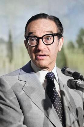 February 26, 2024, Washington, Dc, USA: U.S. economist Alan Greenspan, head and shoulders portrait standing at microphones, Washington, D.C., USA, Marion S. Trikosko, U.S. News & World Report Magazine Photograph Collection, August 15, 1979 Washington USA - ZUMAg145 20240226_zap_g145_006 Copyright: xJTxVintagex