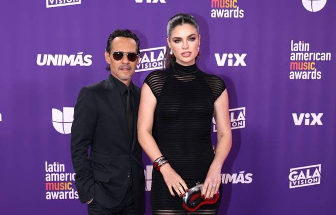 Singer Marc Anthony and his wife, Paraguayan model Nadia Ferreira, pose on the red carpet at the ninth edition of the Latin American Music Awards held this Thursday at the MGM Grand. Garden Arena in Las Vegas, Nevada, USA, 25 April 2024. Red carpet of the Latin American Music Awards !ACHTUNG: NUR REDAKTIONELLE NUTZUNG!  Copyright: xRondaxChurchillx USA4557 20240426-55013425406_1