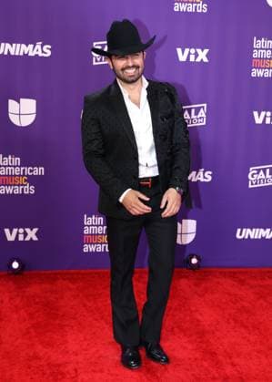 Mexican singer Joss Favela poses on the red carpet at the ninth edition of the Latin American Music Awards held this Thursday at the MGM Grand. Garden Arena in Las Vegas, Nevada, USA, 25 April 2024. Red carpet of the Latin American Music Awards !ACHTUNG: NUR REDAKTIONELLE NUTZUNG!  Copyright: xRondaxChurchillx USA4517 20240426-55013425418_1