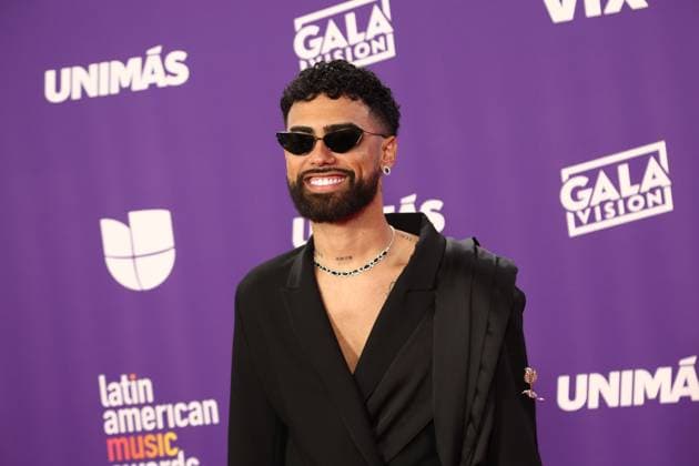 Jay Wheeler arrives for the 2024 Latin American Music Awards at the Grand Garden Arena at MGM Resort and Casino in Las Vegas, Nevada on Thursday, April 25, 2024.  LAV20240425073 JAMESxATOA