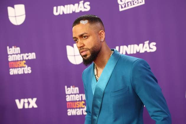 DJ Adoni arrives for the 2024 Latin American Music Awards at the Grand Garden Arena at MGM Resort and Casino in Las Vegas, Nevada on Thursday, April 25, 2024.  LAV20240425145 JAMESxATOA