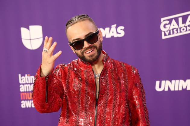 Nacho arrives for the 2024 Latin American Music Awards at the Grand Garden Arena at MGM Resort and Casino in Las Vegas, Nevada on Thursday, April 25, 2024.  LAV20240425165 JAMESxATOA