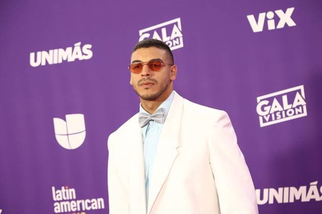 Manuel Medrano arrives for the 2024 Latin American Music Awards at the Grand Garden Arena at MGM Resort and Casino in Las Vegas, Nevada on Thursday, April 25, 2024.  LAV20240425168 JAMESxATOA