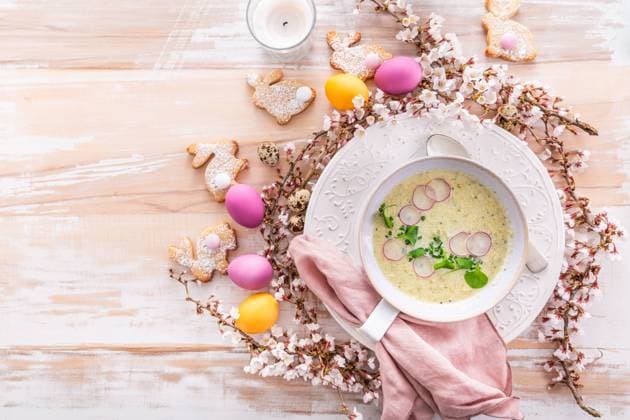 Vegetable soup with zucchini Vegetable soup with zucchini, cauliflower and radish for Easter with colorful eggs Copyright: xZoonar.com IngridxBalabanovax 21414672