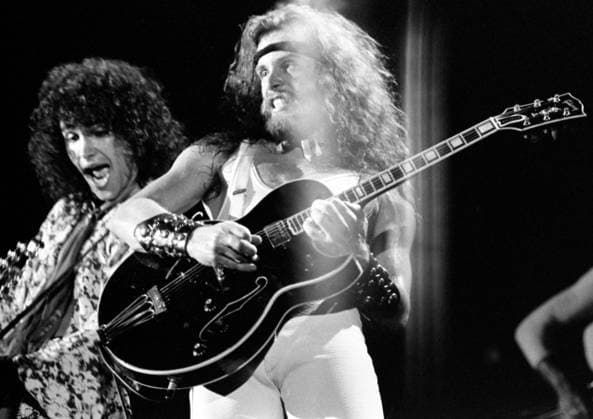Ted Nugent - Archive American rocker TED NUGENT, on stage at the Hammersmith Odeon, August 1977. Black & white image from original negatives. Unbylined uses will incur an additional discretionary fee.,  Copyright: xStevexCurridx xRetnaxPicturesx xAvalonx 0536743805