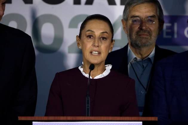 April 28, 2024, Mexico City, Mexico: MexicoÃ¢â‚¬â ¢s Presidential candidate, Claudia Sheinbaum Pardo by Sigamos Haciendo Historia coalition speaks prior to the second televised presidential debate Ahead of Presidential Elections in Mexico at Estudios Churubusco. Mexico City Mexico - ZUMAe321 20240428_zia_e321_022 Copyright: xLuisxBarronx