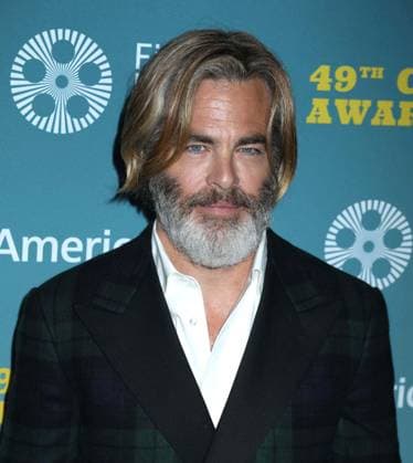 April 29, 2024, New York, New York, USA: Actor CHRIS PINE seen at the 49th Chaplin Award Gala Honoring Jeff Bridges held at Alice Tully Hall. New York USA - ZUMAk03_ 20240429_zaf_k03_087 Copyright: xNancyxKaszermanx