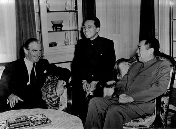 Sir Anthony Eden With Chou En-Lai -- Britain s Foreign Minister, Sir Anthony Eden (left), Shares a joke with Chou En-lai, Prime Minister and Foreign Secretary of Communist China, at an informal meeting during the Geneva Conference in 1954. In centre, an interpreter. March 03, 1955. (Photo by Camera Press) Geneva China  Copyright: xCameraxPressxLtd.x 5513-51526107