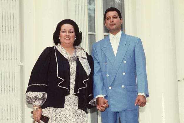 Left: MONTSERRAT CABALLE Spanish Opera Singer with FREDDIE MERCURY British Pop Musician Lead Singer of the group Queen Together they have recorded a song called Barcelona COMPULSORY CREDIT: UPPA Photoshot Photo CRP 253282 24.09.1987 Left: MONTSERRAT CABALLE Spanish Opera Singer with FREDDIE MERCURY British Pop Musician Lead Singer of the group Queen Together they have recorded a song called Barcelona COMPULSORY CREDIT: Starstock Photoshot Photo CRP 253282 24.09.1987,  Copyright: xStarstockx xAvalonx 0559815586