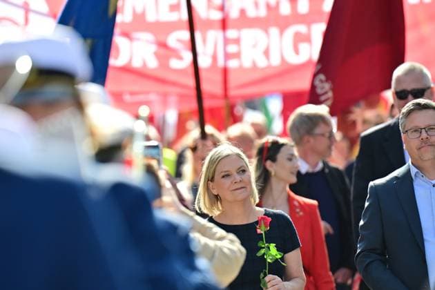 News Themen der Woche KW18 News Bilder des Tages GÖTEBORG, SVERIGE 20240501 Socialdemokraternas partiledare Magdalena Andersson marscherar i demonstrationstaget mot Götaplatsen i Göteborg, där hon ska halla sitt förstamajtal. GÖTEBORG SVERIGE x9200x *** GÖTEBORG, SWEDEN 20240501 Social Democrat Party leader Magdalena Andersson marches in the demonstration towards Götaplatsen in Gothenburg, where she will deliver her first May Day speech GÖTEBORG SWEDEN x9200x  Copyright: xBjörnxLarssonxRosvall TTx FÖRSTA MAJ (S) SOCIALDEMOKRATERNA GÖTEBORG lPxmz3TvlvA
