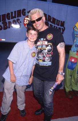 Billy Idol and his son at the Barnum and Bailey s Circus event, LA - 21 July 1999. Copyright: x FAMOUSx 04410699
