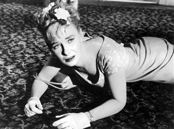 Joanne Woodward, on-set of the Film The Three Faces of Eve , 20th Century Fox, 1957  Copyright: xABxArchivex jtv005952